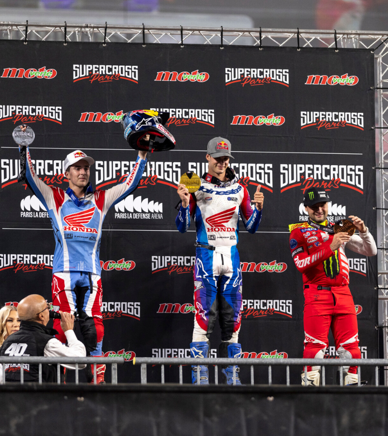 Supercross de Paris : Jett Lawrence et Jo Shimoda s’imposent !